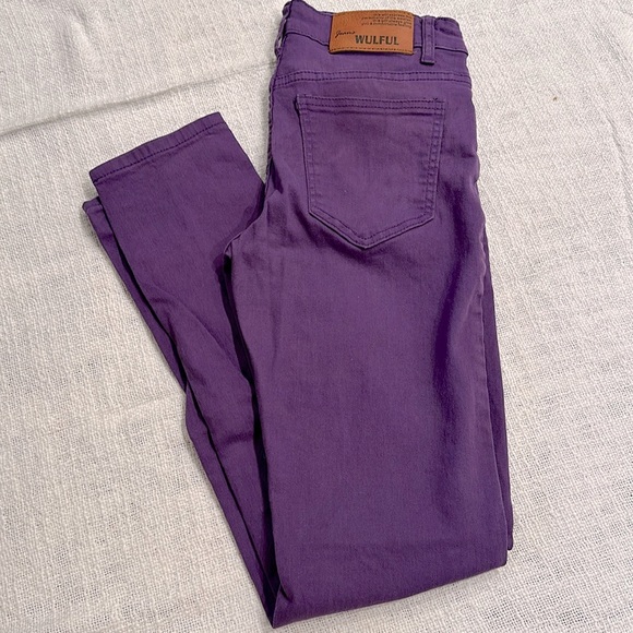 Wulful men’s jeans sz 28/28 purple 98% cotton, 2% spandex good used condition. - Picture 1 of 4
